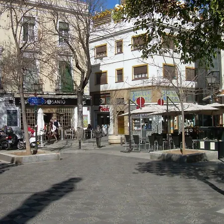 Medina And Parking Historical Center شقة إشبيلية